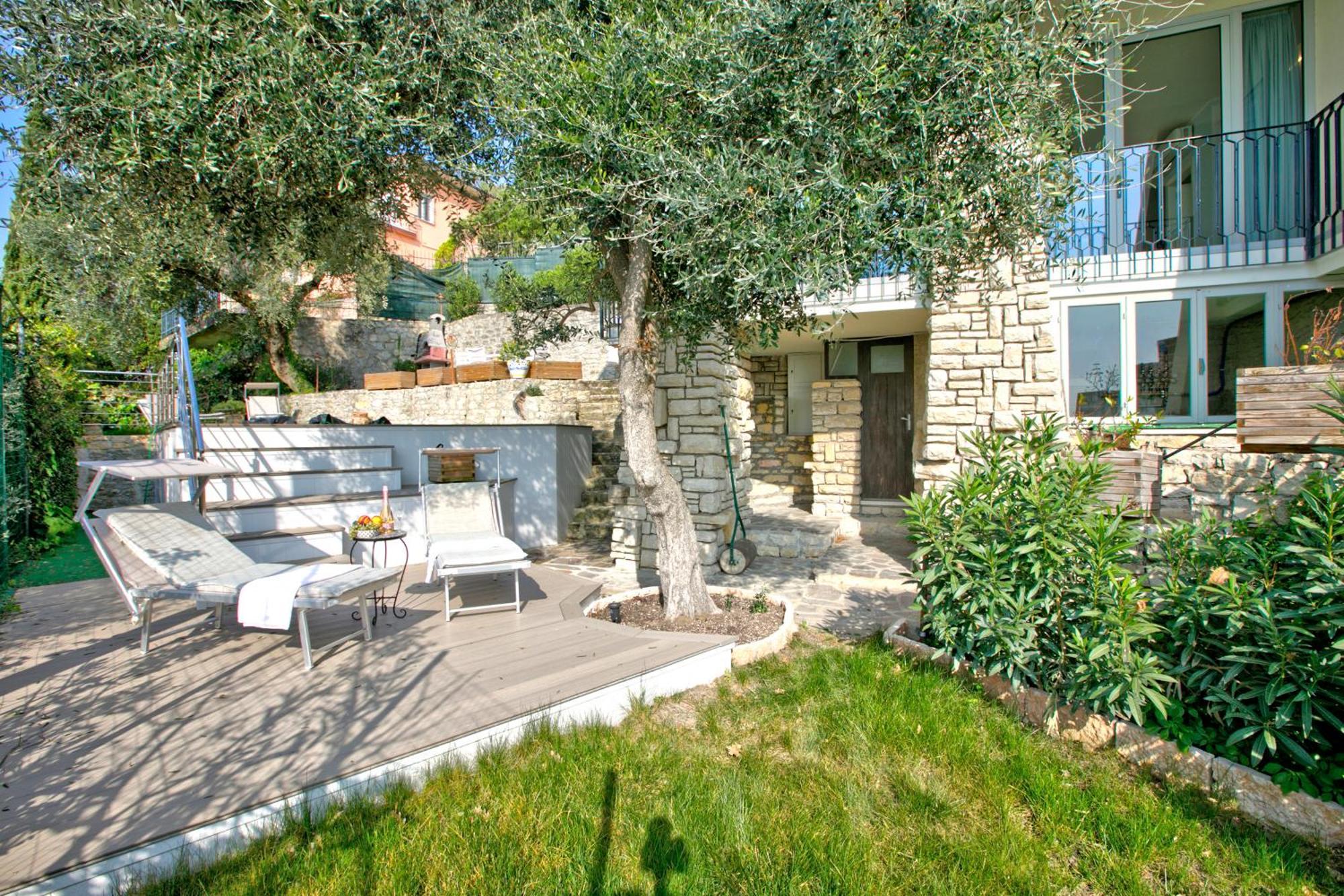 Villa Mercurio 布雷佐内加尔达 外观 照片