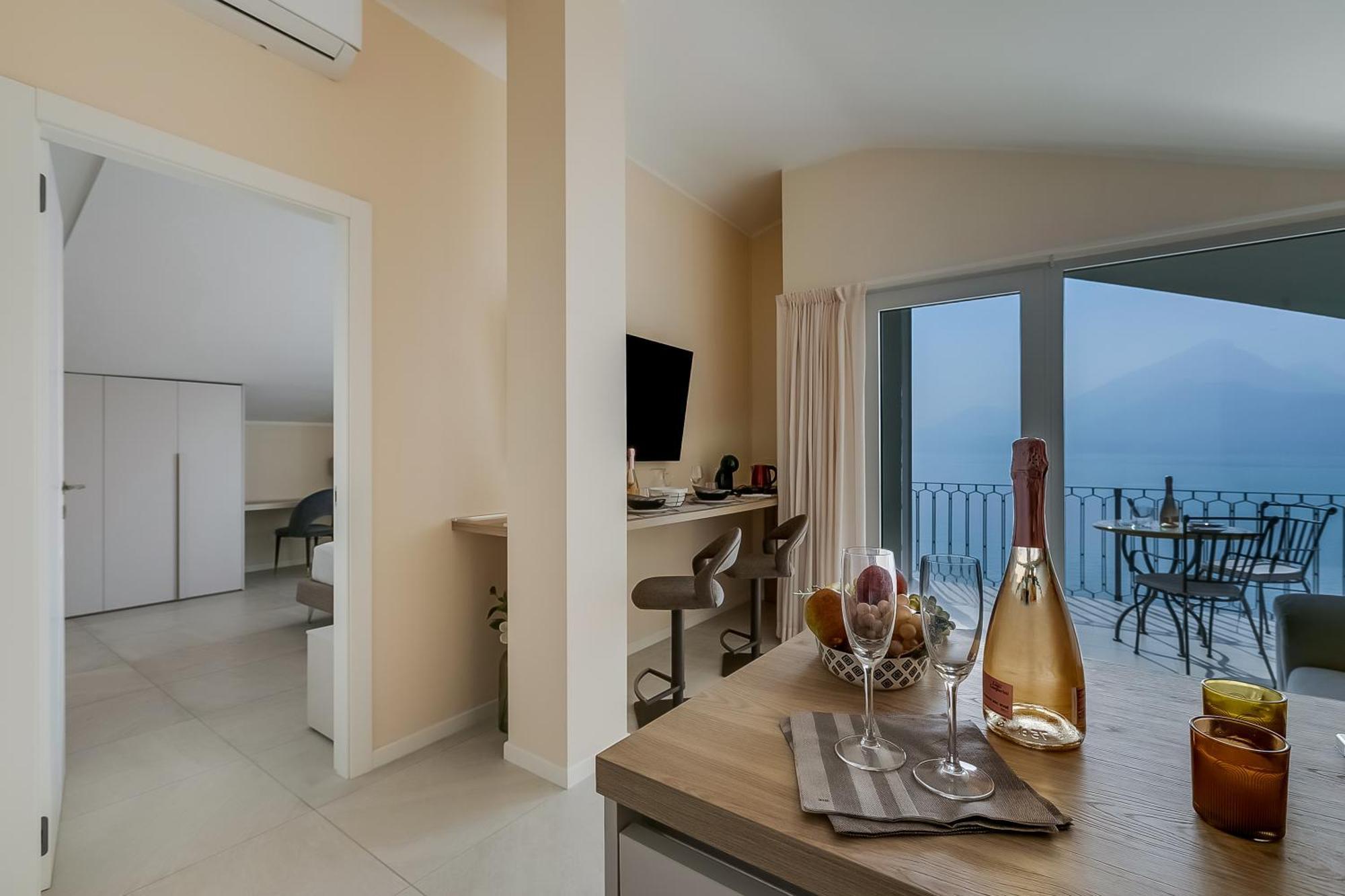 Villa Mercurio 布雷佐内加尔达 外观 照片