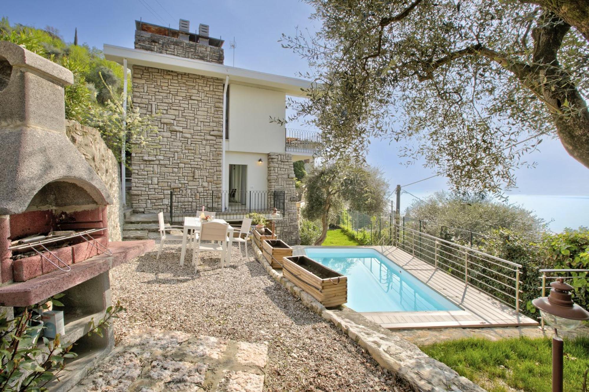 Villa Mercurio 布雷佐内加尔达 外观 照片